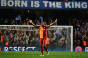 爱游戏体育-德罗巴在中国队比赛中持续失利，重返赛场引发热议！的简单介绍